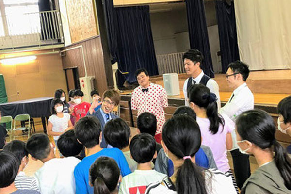狛江市教育委員会（小学校6校）導入事例